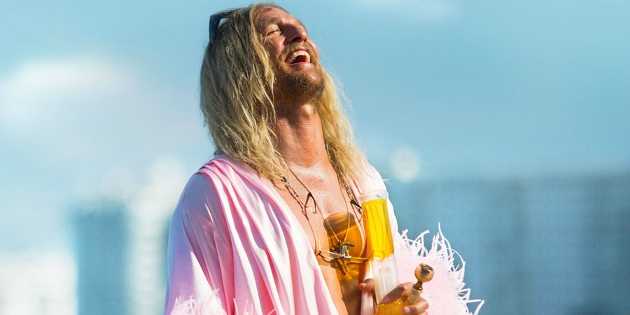 The Beach Bum – Trailer.